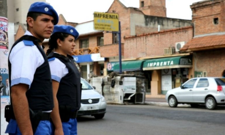 El gobierno desmiente que haya apenas 180 policías por turno en Pilar