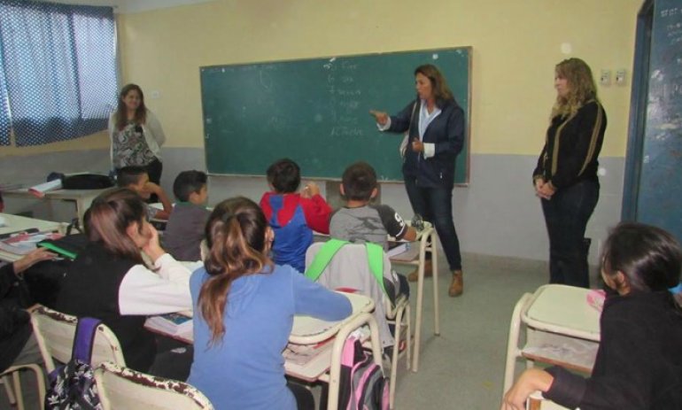 Con apoyo escolar y cursos de nivelación buscan mejorar la performance académica de los alumnos de Pilar