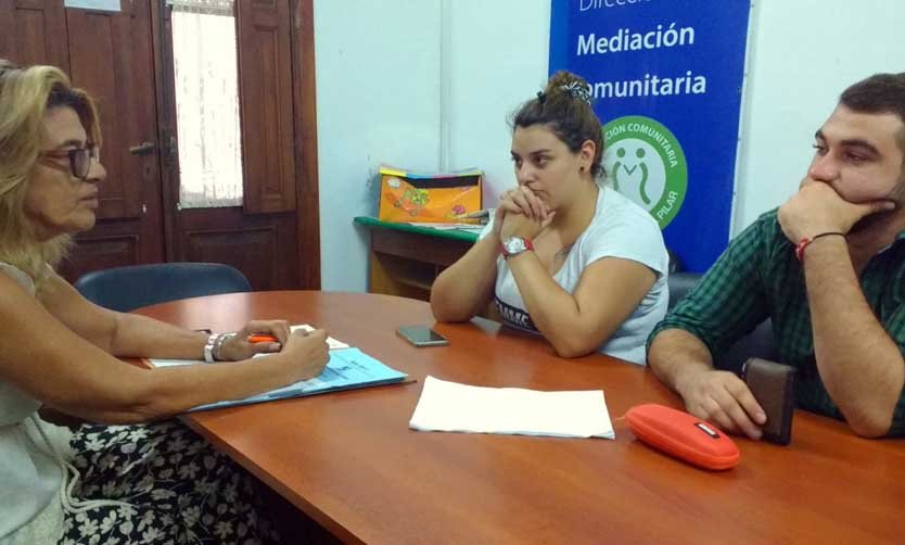 Por la crisis económica y los tarifazos, crecieron los conflictos familiares en Pilar
