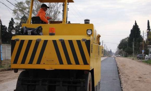 Ducoté pidió a los vecinos que paguen las tasas para poder hacer obra pública