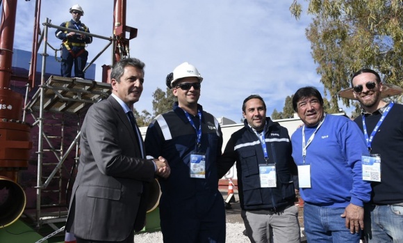 Sergio Massa anunció en Neuquén medidas para aumentar la producción de gas y petróleo