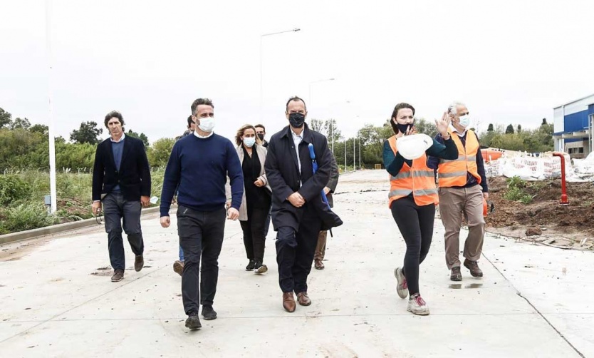 Achával recorrió los avances en la construcción de la nueva planta de Whirlpool