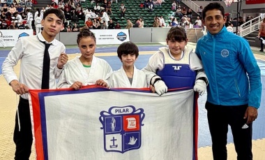 La Escuela Municipal de Taekwondo se lució en un certamen celebrado en Uruguay