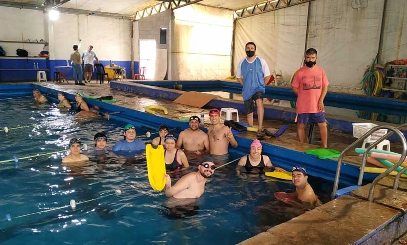 Volvió la actividad de la Escuela Municipal de Natación para personas con discapacidad