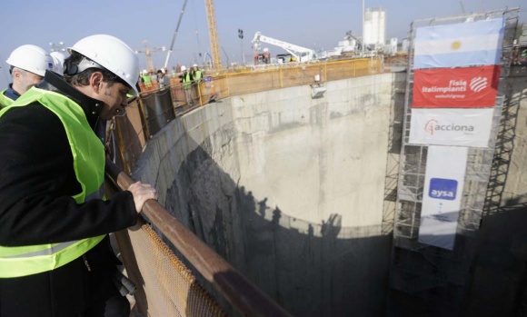 Kicillof recorrió los avances de la megaobra del Sistema Riachuelo