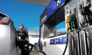 A partir del viernes aumentan las naftas por la actualización del impuesto a los combustibles