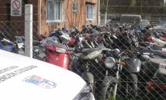 El Municipio de Pilar inicia el proceso para compactar 56 vehículos secuestrados
