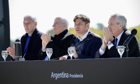 Axel Kicillof y Alberto Fernández anunciaron la licitación de las obras del Canal Magdalena