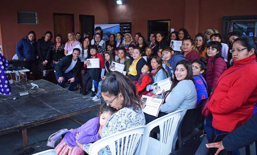Más de cien mujeres se capacitaron en un taller organizado por la edil Inés Ricci