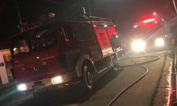 Un hombre intentó matar a su expareja prendiéndole fuego la casa