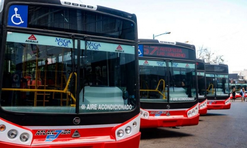 Se adelantó el paro de colectivos: ¿A qué línea afecta en Pilar?