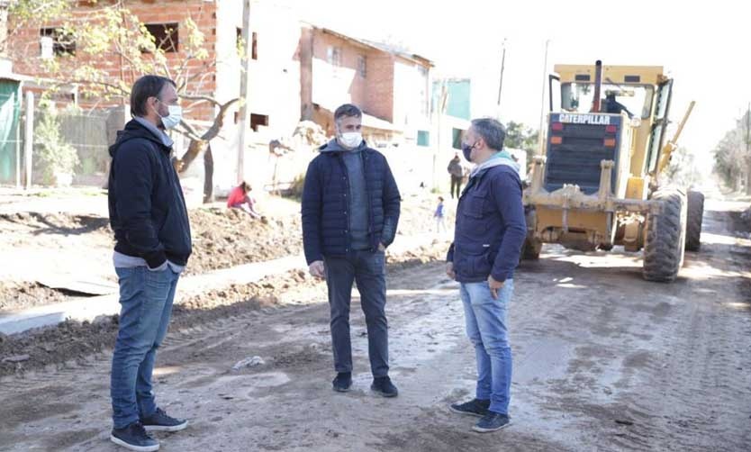 El Municipio avanza con obras de asfalto en los barrios