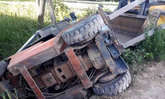 Murió un hombre al ser aplastado por un autoelevador