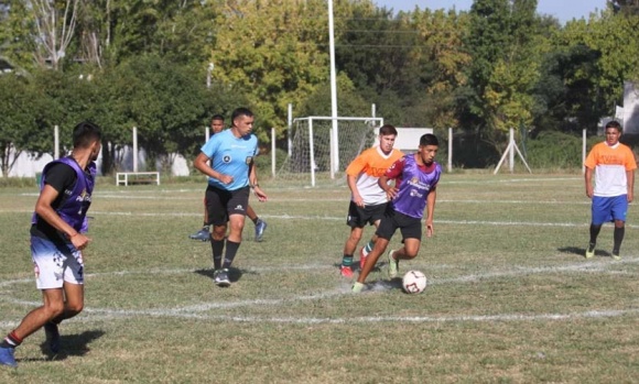 El Municipio propone reserva gratuita de canchas en el Polideportivo de Pilar