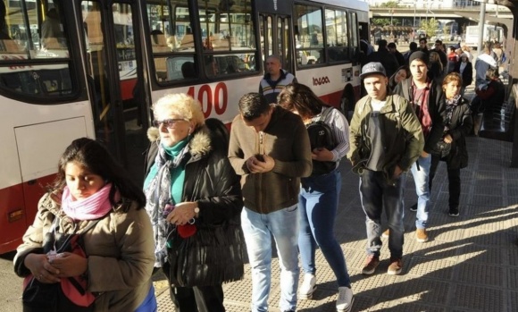 Paro de colectivos en el AMBA: multan a empresas y habrá una reunión clave