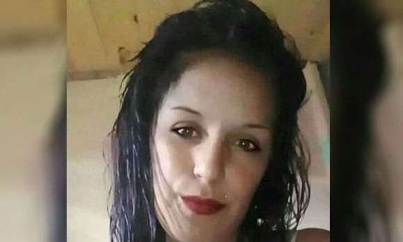 Femicidio: asesinan de un disparo a una mujer y detienen a su pareja