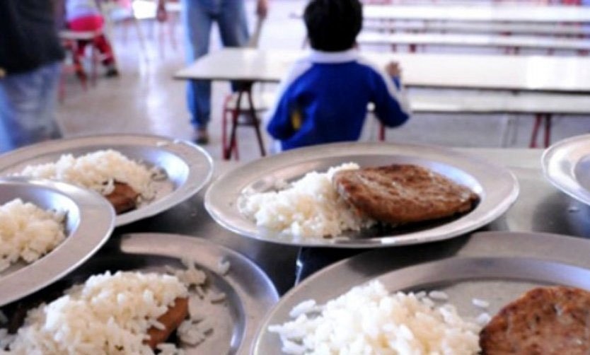 Admiten que por la crisis, escuelas piden incrementar cupos en comedores