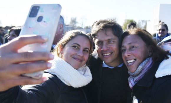 Kicillof: “Trabajamos con todos los intendentes, porque discriminar según color político no funciona”