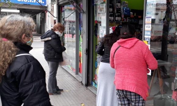 Comerciantes piden que no se apliquen restricciones sobre el sector