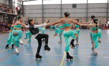 La Escuela Municipal de Patín cerró el año con una gran muestra