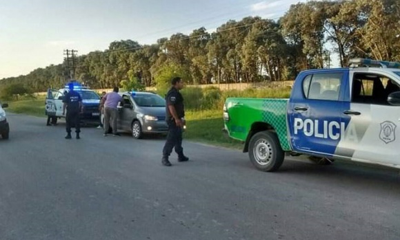 Hombre arrojó partes de un cadáver en bolsas y luego se suicidó