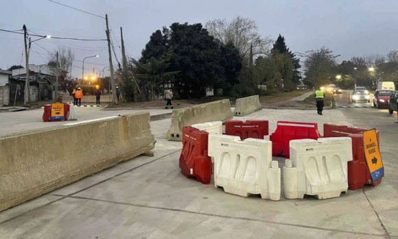 Avanza la construcción del paso bajo nivel del Tren San Martín