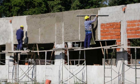 Hospital Central: "Tenemos el desafío de terminarlo antes de fin de año"