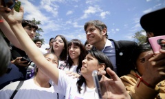 Kicillof: “La juventud nos obliga a trabajar para tener más políticas de derechos humanos”