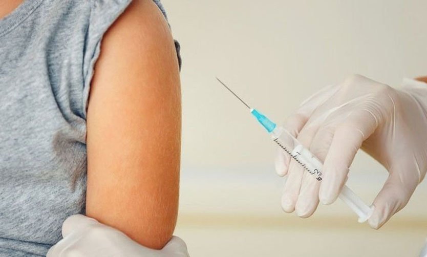 En la provincia, ordenan restablecer la vacuna contra la meningitis para los chicos de 11 años