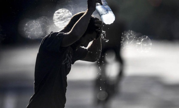 Alerta violeta por altas temperaturas: Consejos para evitar un golpe de calor