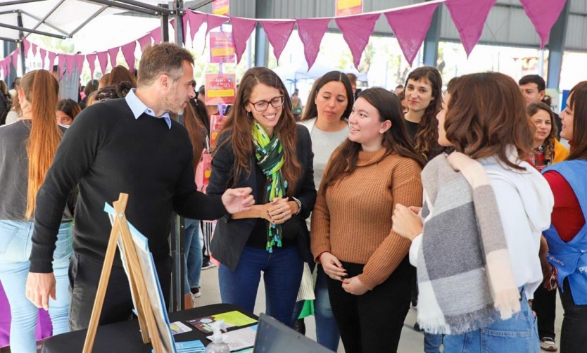 Achával y Gómez Alcorta, en encuentro con jóvenes pilarenses