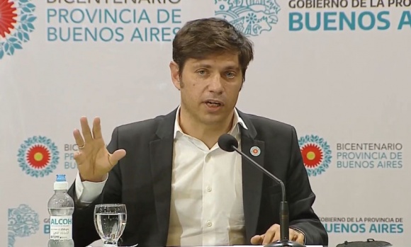 Kicillof: "No creemos que la solución sea flexibilizar, lo haremos cuando los casos bajen"