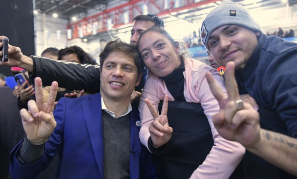 Kicillof: "En las PASO tenemos que explotar las urnas con la boleta completa de Unión por la Patria”